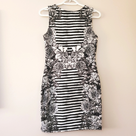 Ali Wong Netflix comedy special - H&M black and white striped floral dress - Picture 6 of 6